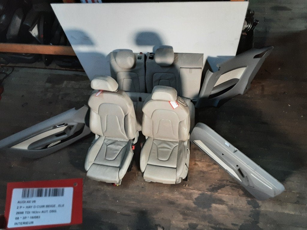INTERIEUR COMPLET Audi A5 (8T3) (8T0881105A), Autos : Pièces & Accessoires, Mevr. I. Hauben, Audi, Utilisé, Rue de l'Espoir 34 34
4030  GRIVEGNÉE, BE