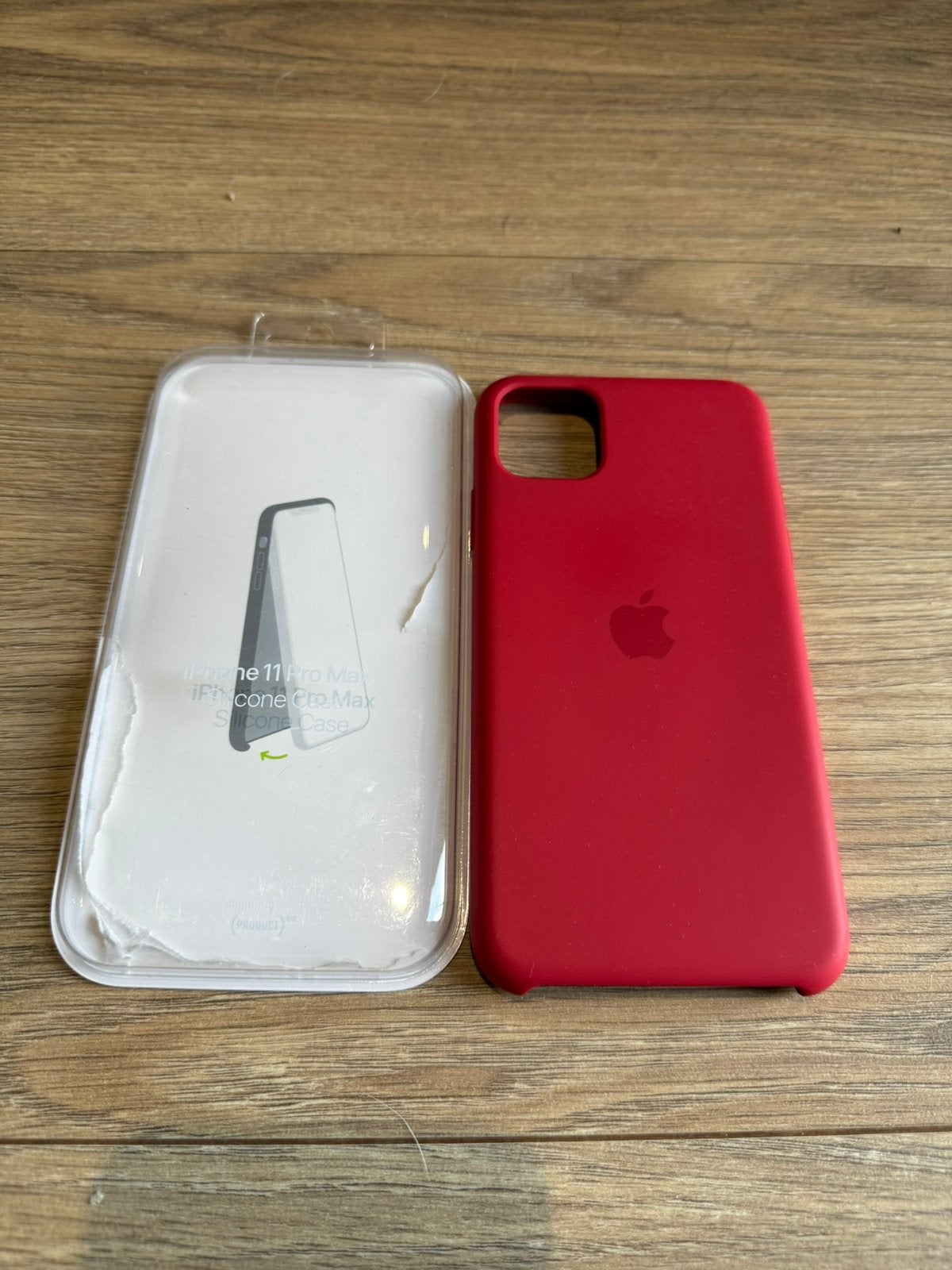 iPhone 11 Pro Max Silicone Case, Ophalen, Zo goed als nieuw, Rood, IPhone 11 Pro Max
