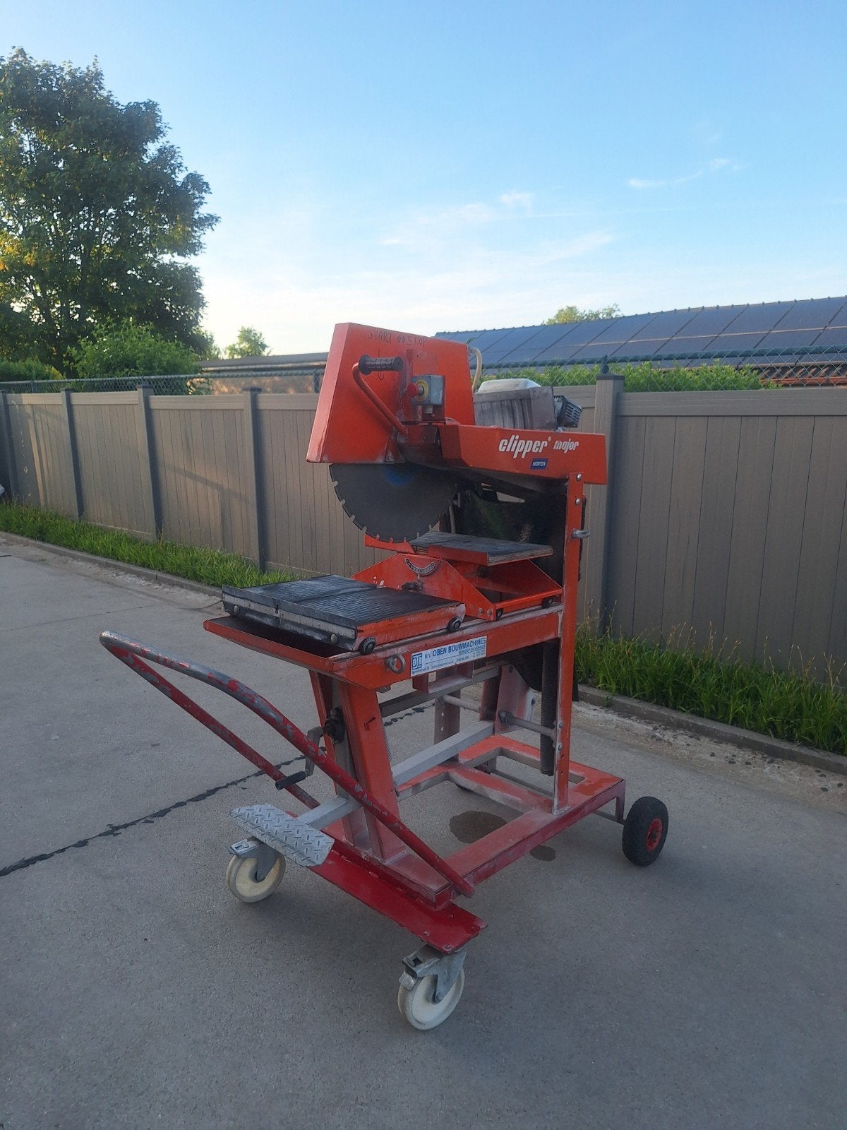 norton clipper major met benzine motor, Doe-het-zelf en Bouw, Gereedschap | Zaagmachines, Ophalen