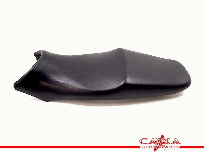 SIEGE COMPLET Yamaha, Dhr. S. di Majo, Utilisé, Info@cama-motorparts.nl, P.J. Troelstraweg 8 8
3144 CX  MAASSLUIS, NL