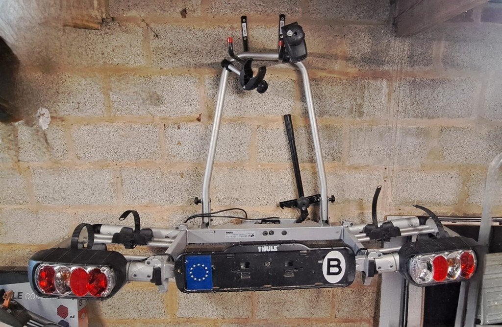Porte-vélo Thule - 2 vélos, Support d'attelage, 2 vélos, Pneus larges, Enlèvement