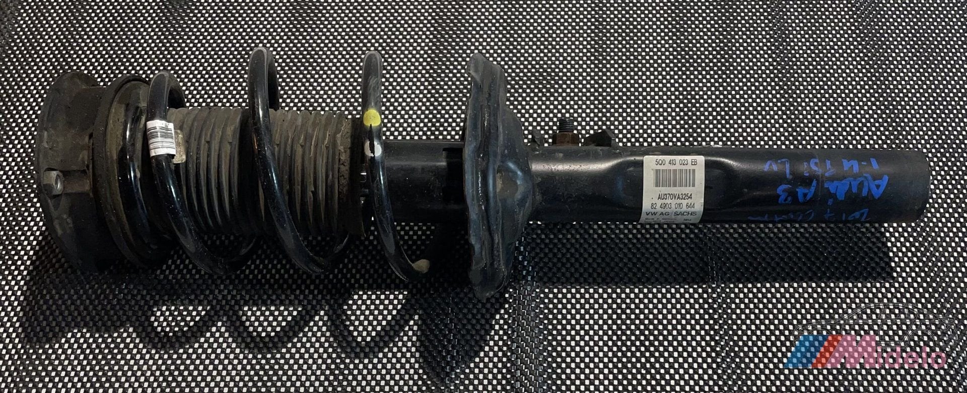 AUDI A3 SCHOKBREKER LINKS VOOR 5Q413023EB, -, Audi, Utilisé, -