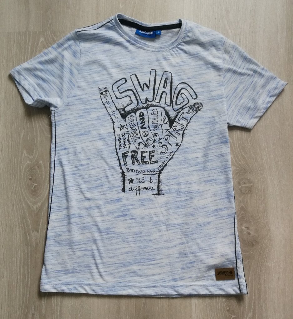T-shirt Someone,maat 140, Kinderen en Baby's, Kinderkleding | Maat 140, Ophalen of Verzenden, Zo goed als nieuw, Someone, Shirt of Longsleeve