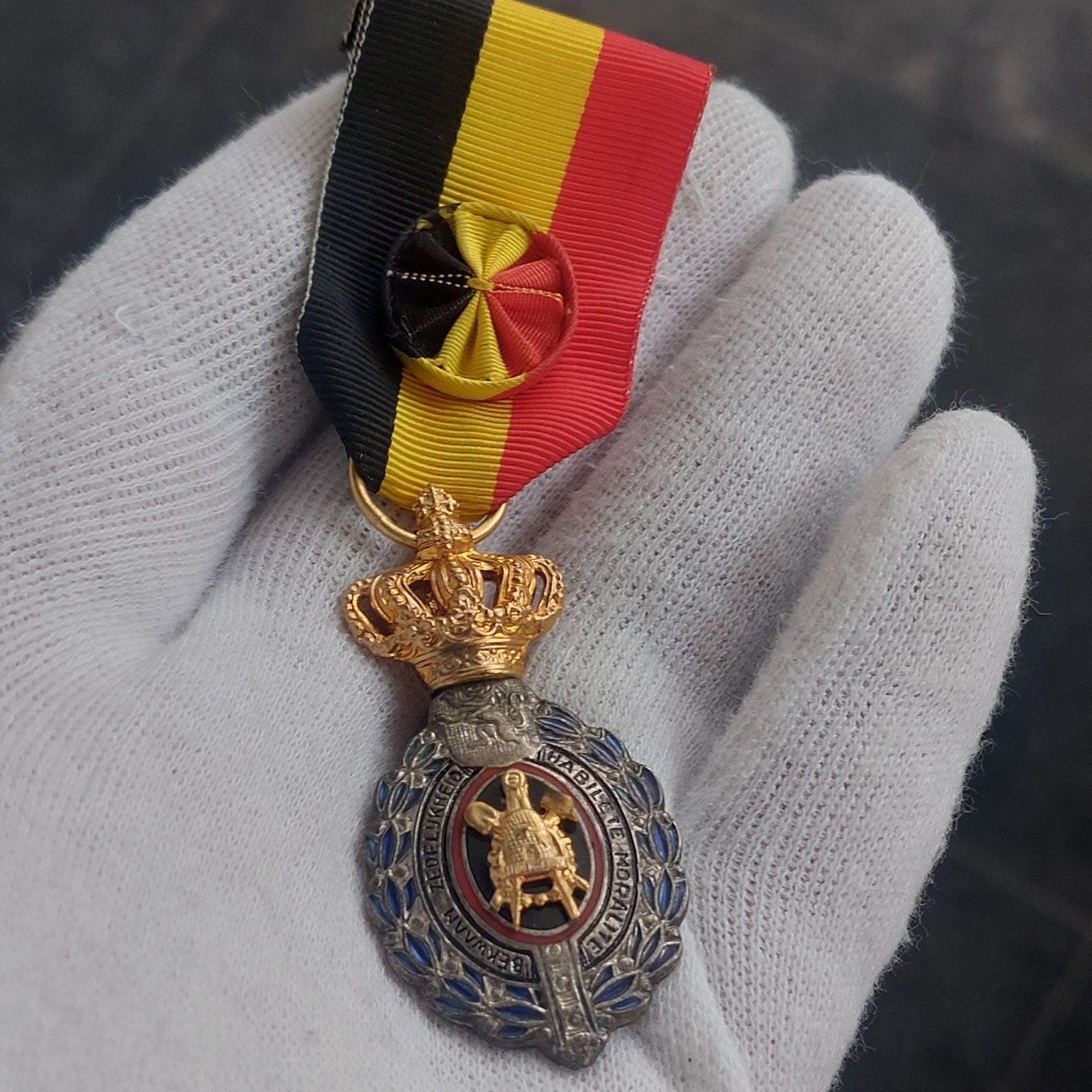 Medaille / België / Arbeidsmedaille / Officier, Ophalen of Verzenden