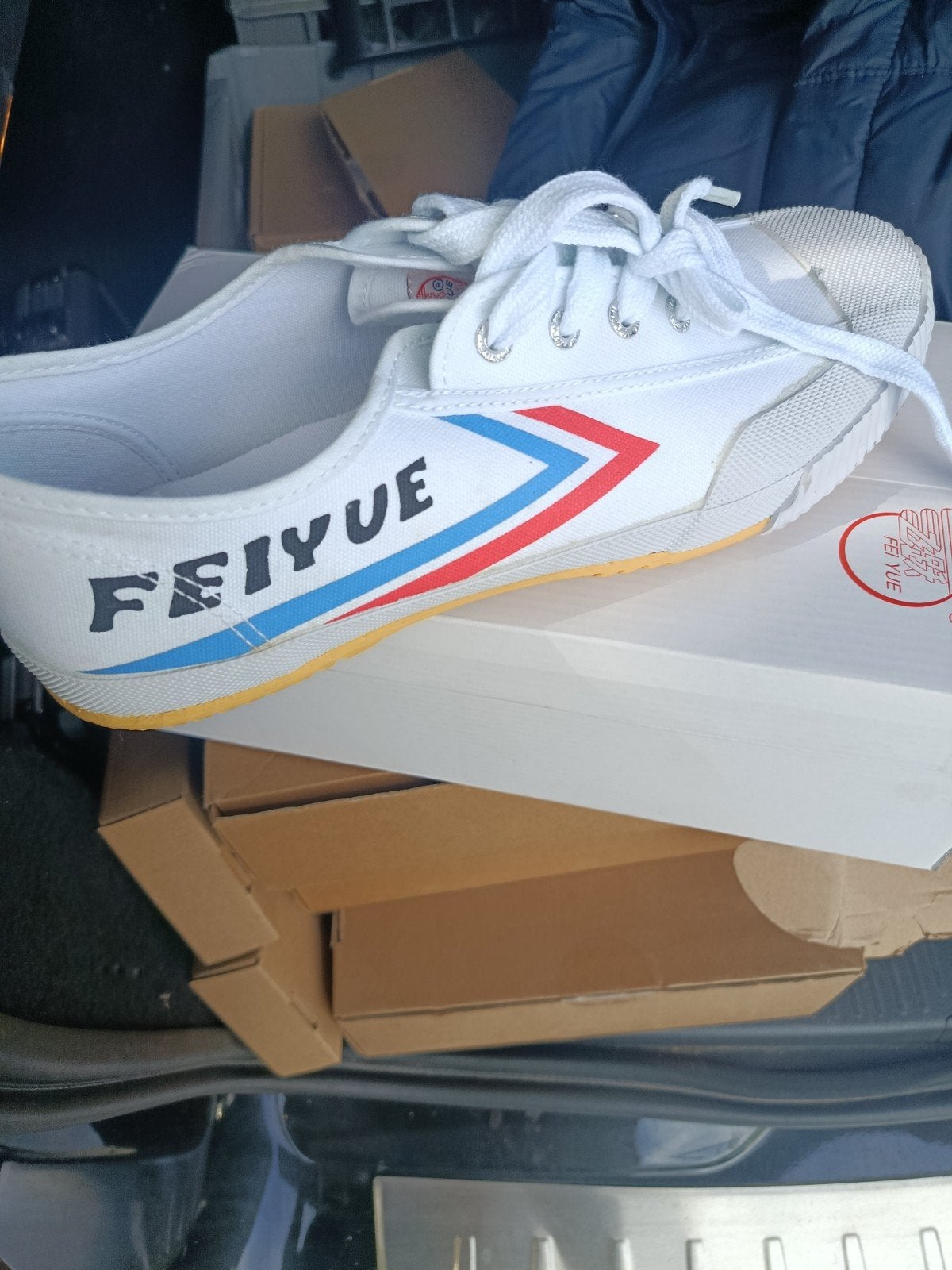 basket feiyue toutes les pointures, Sports & Fitness, Enlèvement