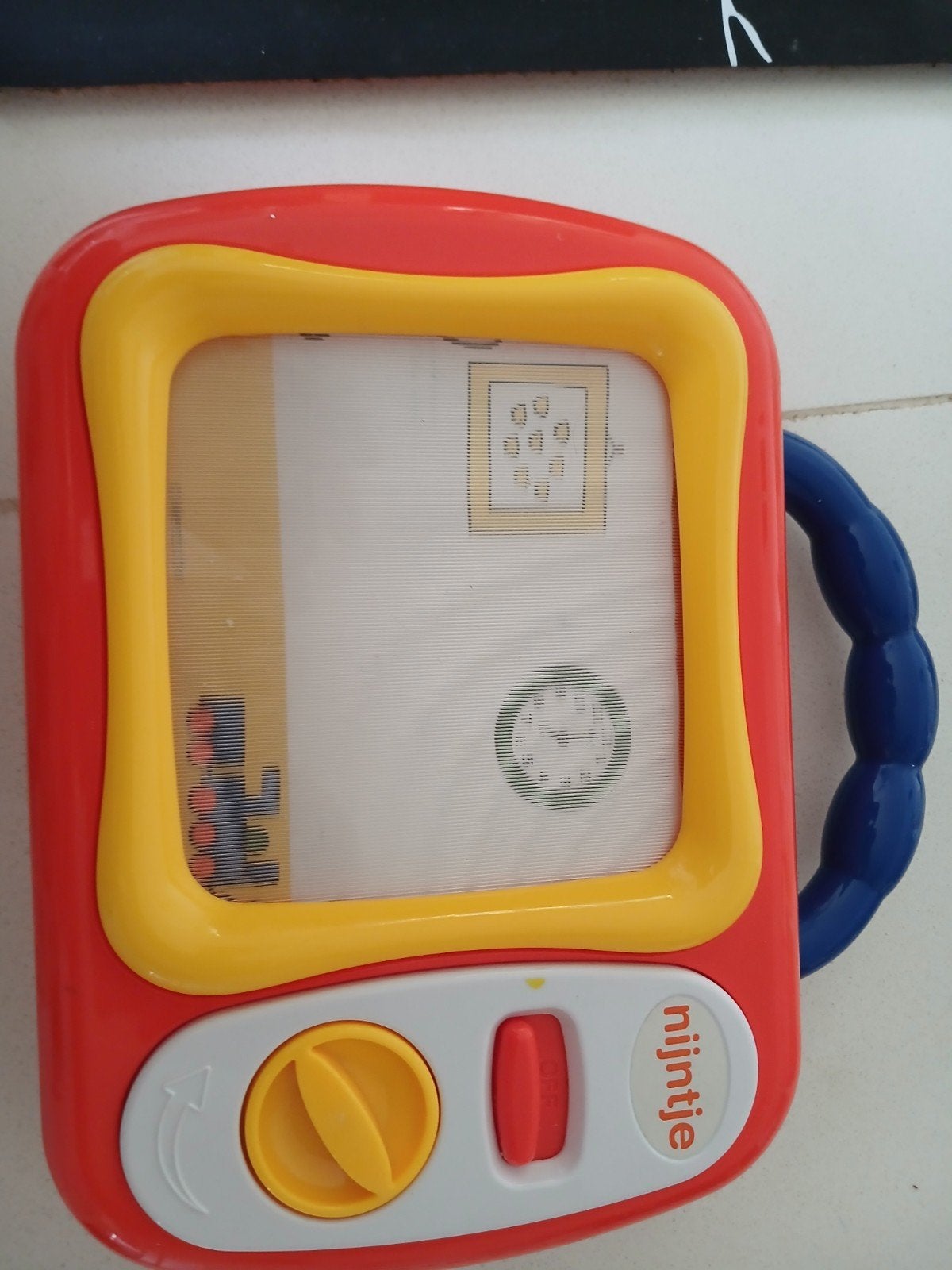 Babytelevisie, Ophalen