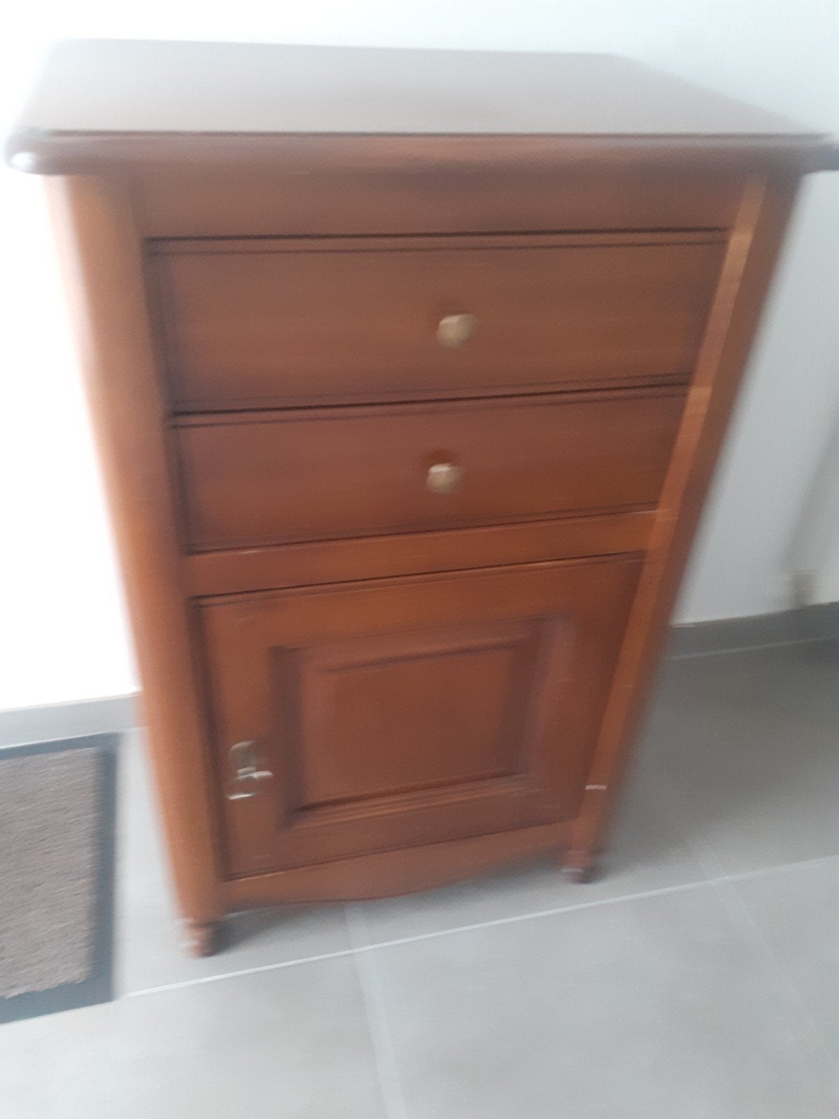 Hall kastje met bijhorende spiegel., Ophalen, 1 of 2 laden, 50 tot 100 cm, Zo goed als nieuw