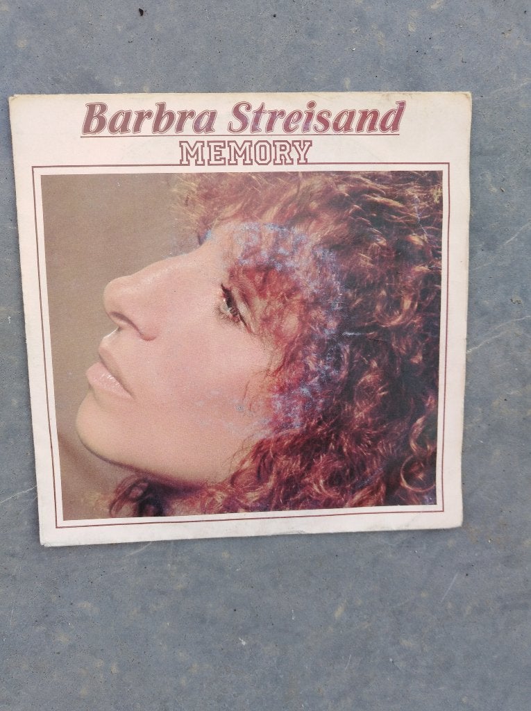 BARBRA STREISAND: "Memory", 7 inch, Single, Zo goed als nieuw, Pop