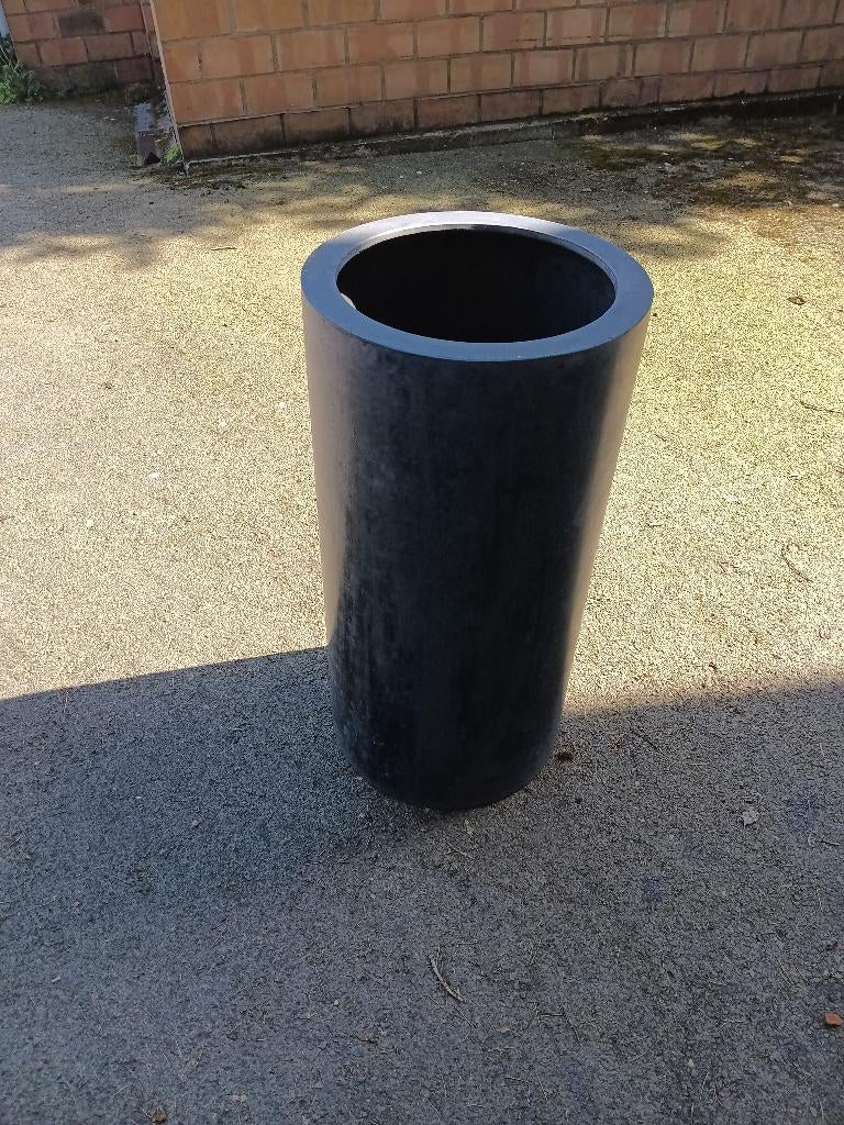 Bloempot, Tuin en Terras, Kunststof, Rond, Zo goed als nieuw, Tuin