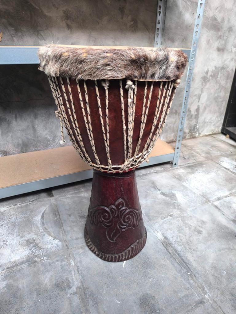 Djembe, Ophalen, Gebruikt