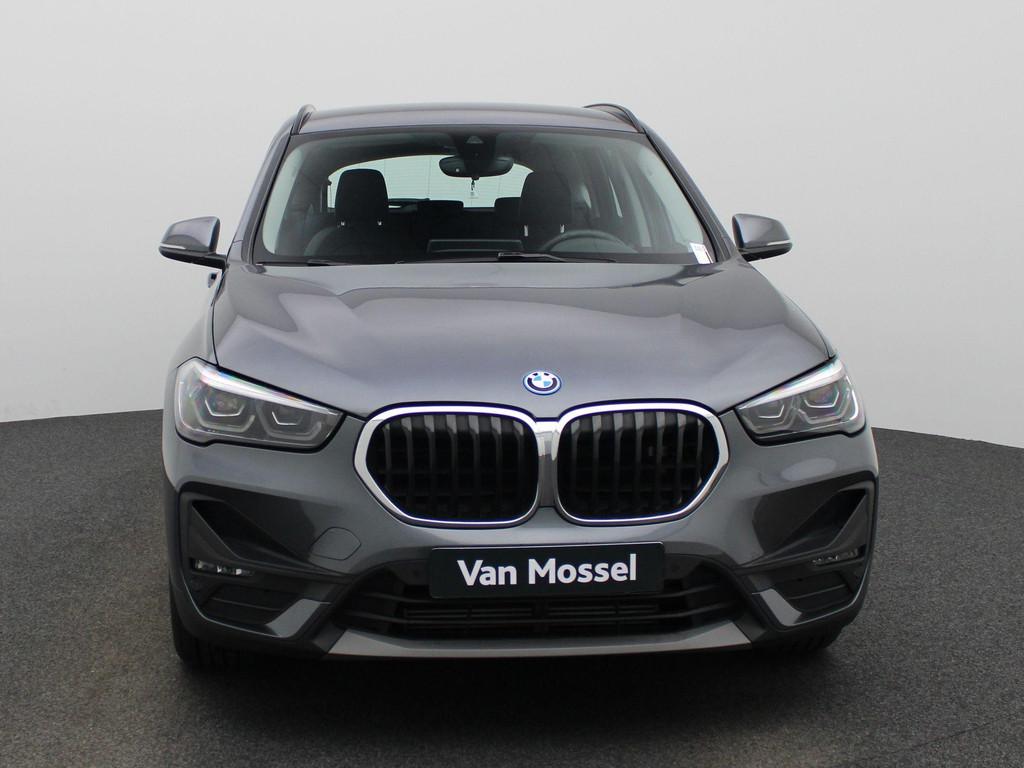 BMW X1 xDrive25e (162 kW) HUD | LEDER | LED | CAM. | Carplay, Auto's, Gebruikt, 1820 kg, Plug-in hybride, Bedrijf