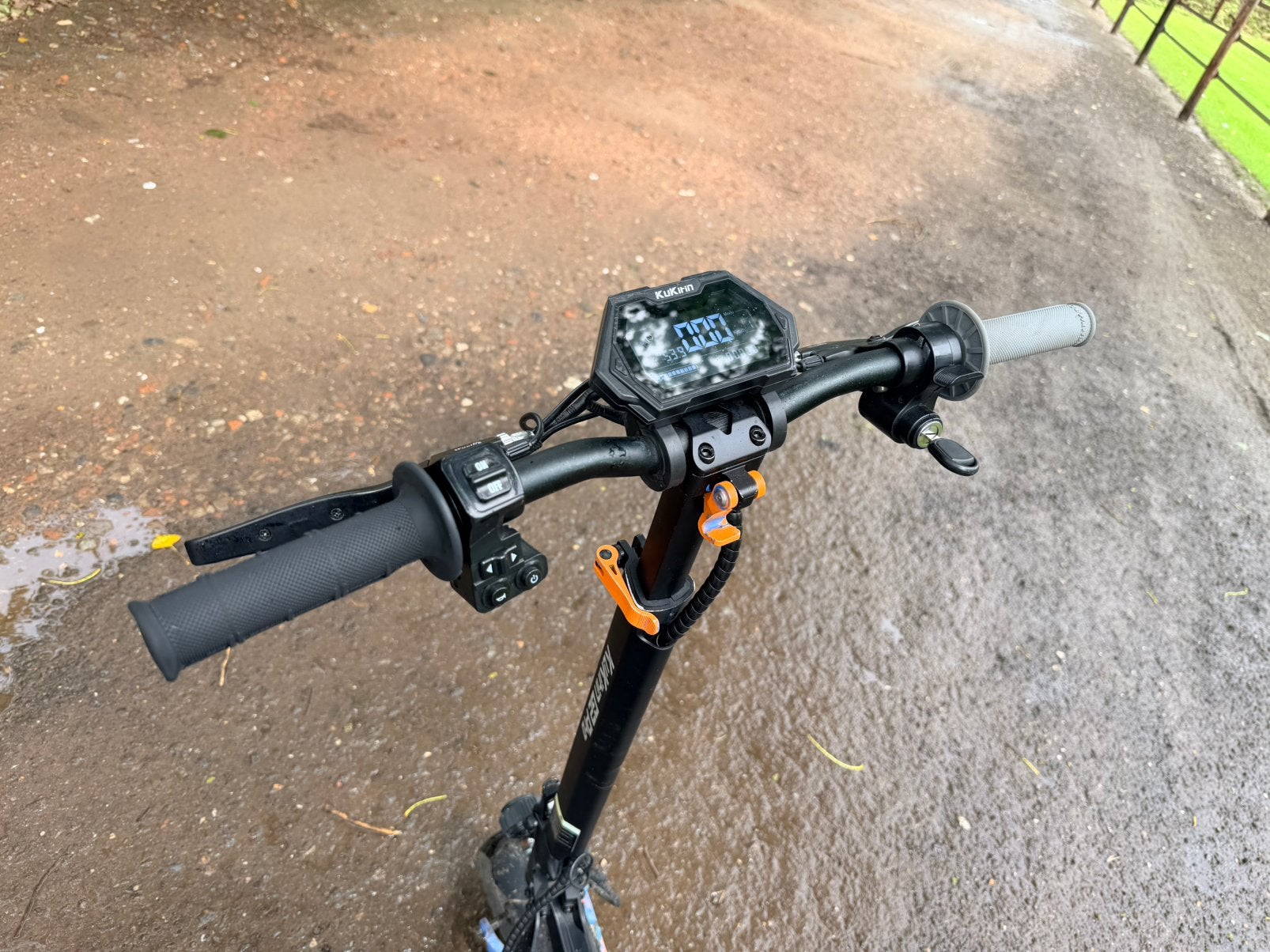 Kukirin G2 pro rijd perfect, Fietsen en Brommers, Ophalen, Zo goed als nieuw, Elektrische step (E-scooter)