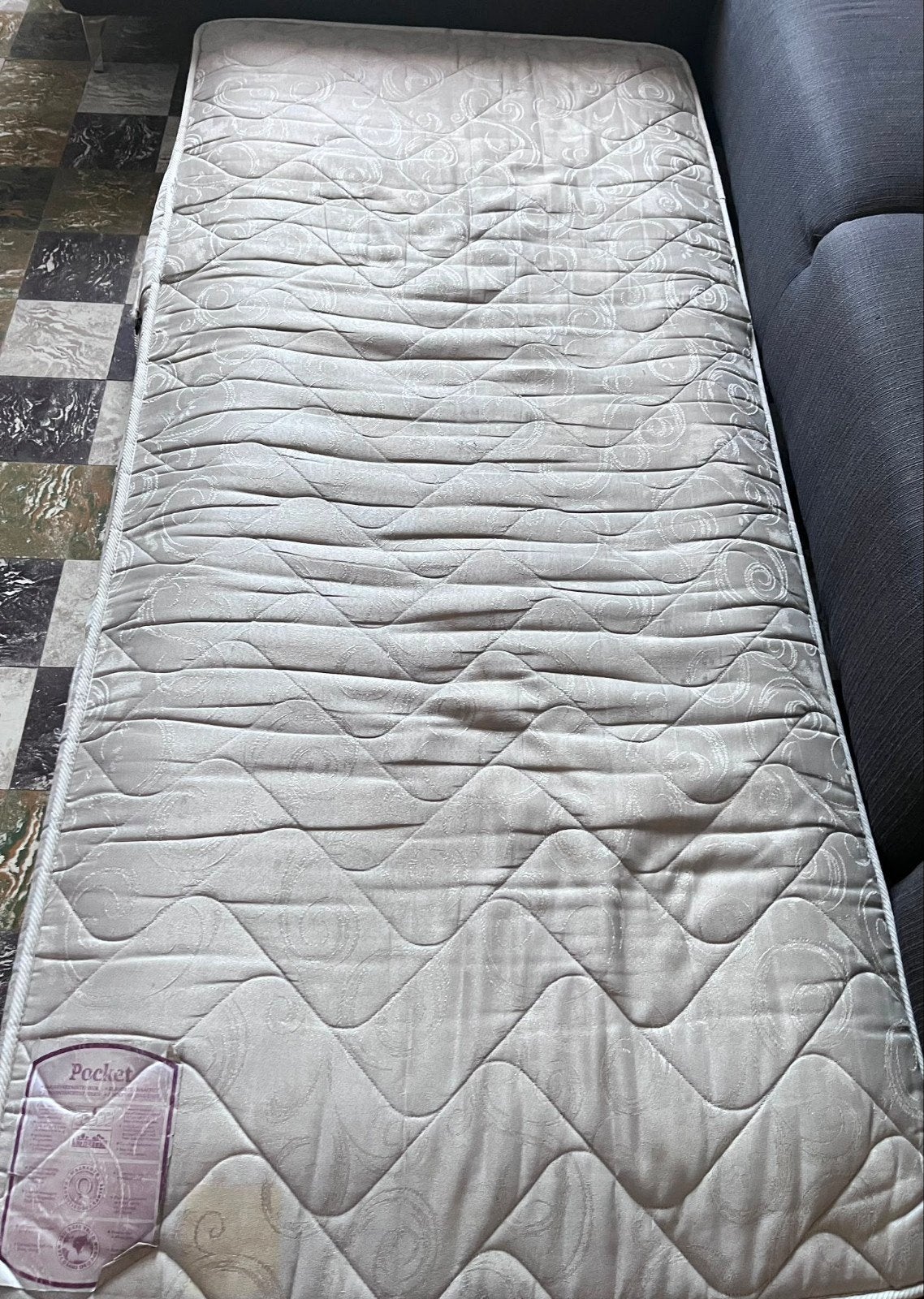 Matelas pour 1 personne, Maison & Meubles, Enlèvement