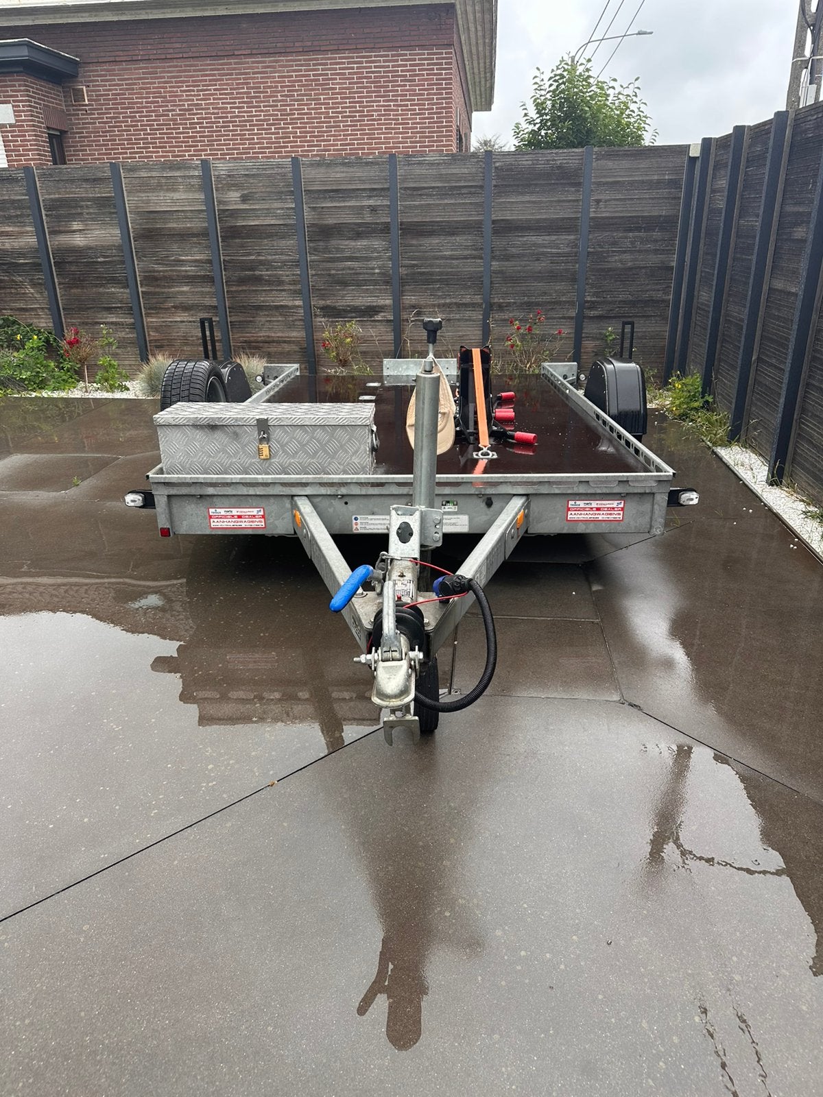 Luchtgeveerde multifuncionele aanhanger, Auto diversen, Ophalen, Zo goed als nieuw