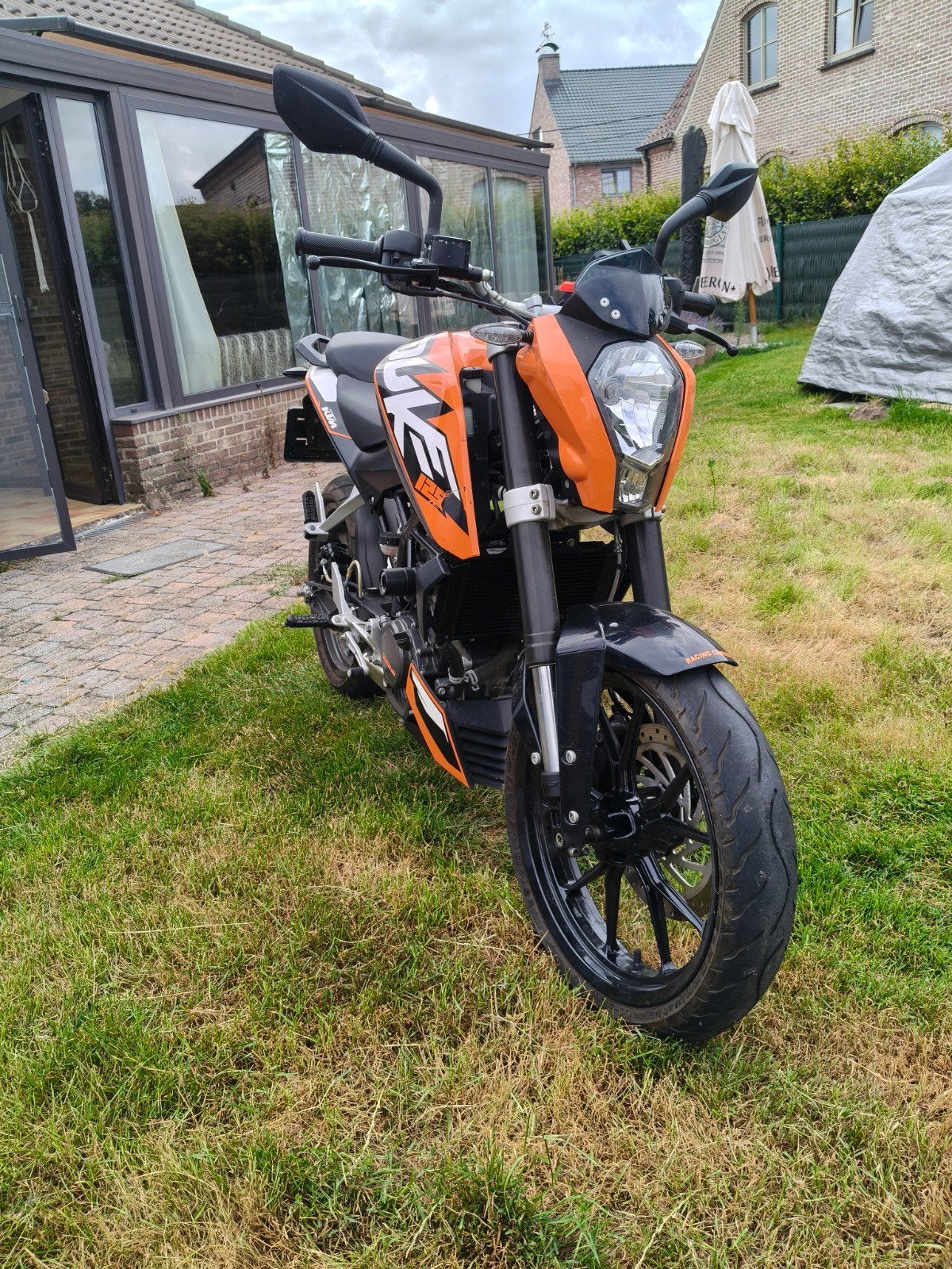 Ktm duke 125cc 2012 nog geen 10000kms, Motoren, Particulier, Gebruikt