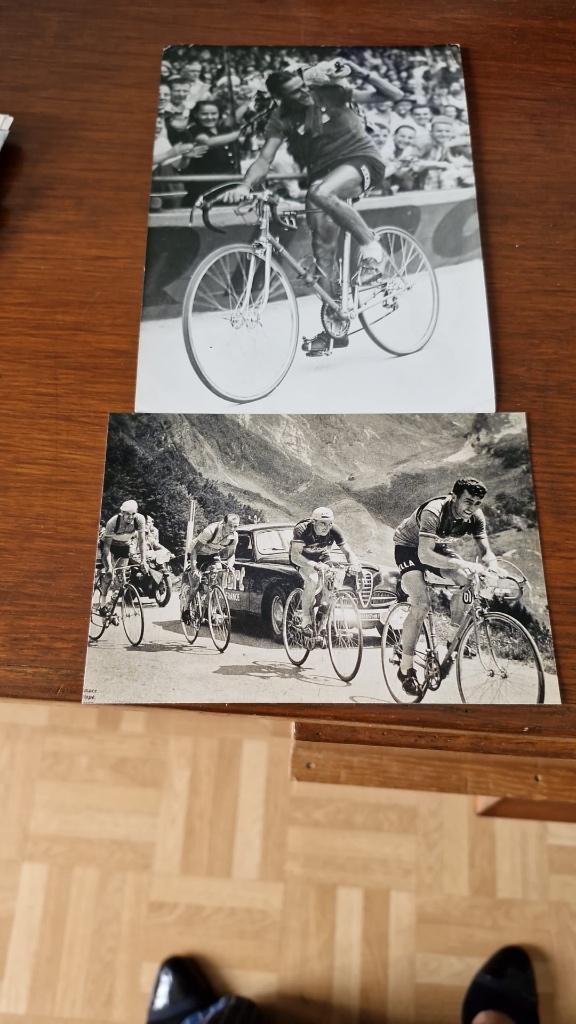 Oude wielerfotos, Ophalen