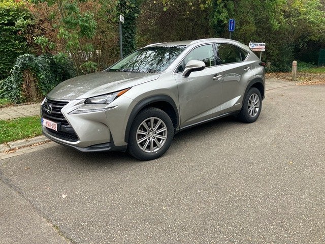 À vendre pour cause de décès - NX300h Business Line AWD, Autos, Euro 6, 5 portes, 5 places, Automatique