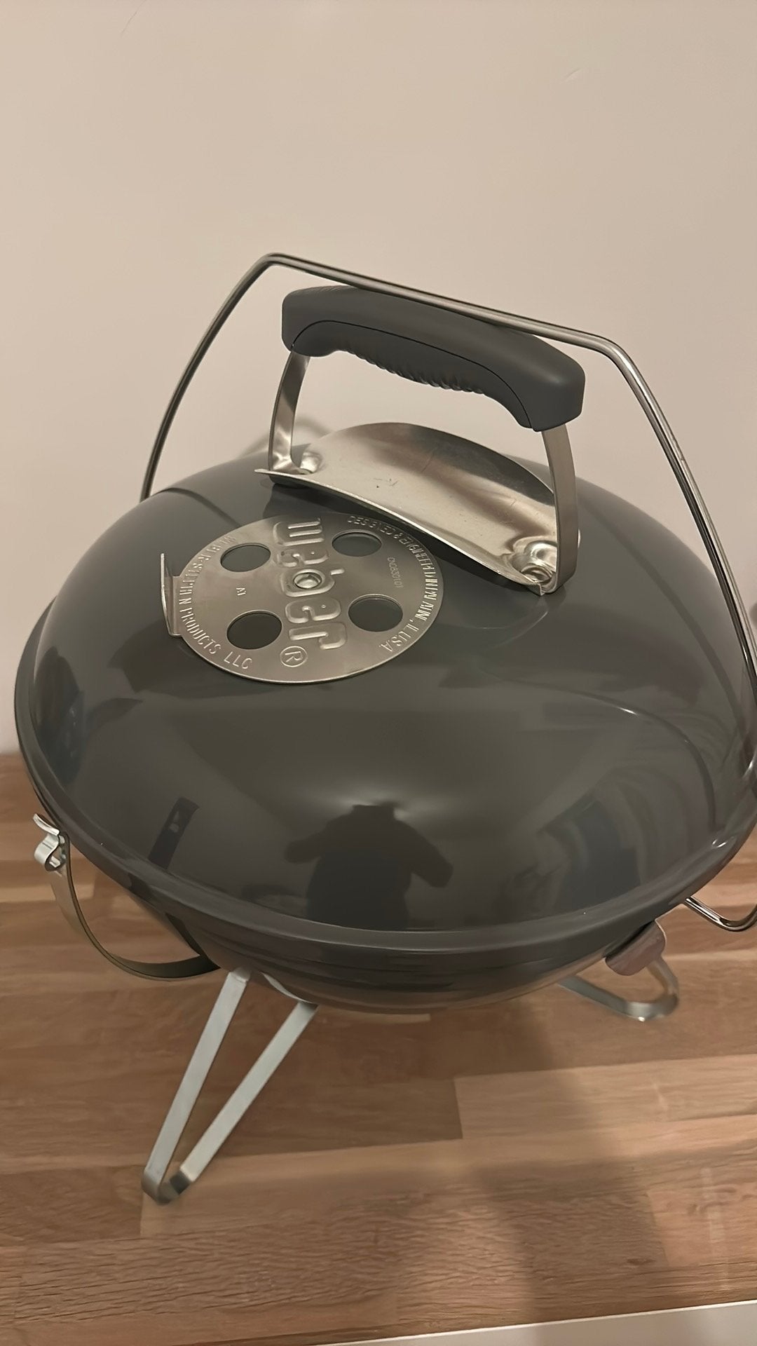 Weber bbq smokey joey ongebruikt, Tuin en Terras, Houtskoolbarbecues, Ophalen, Zo goed als nieuw