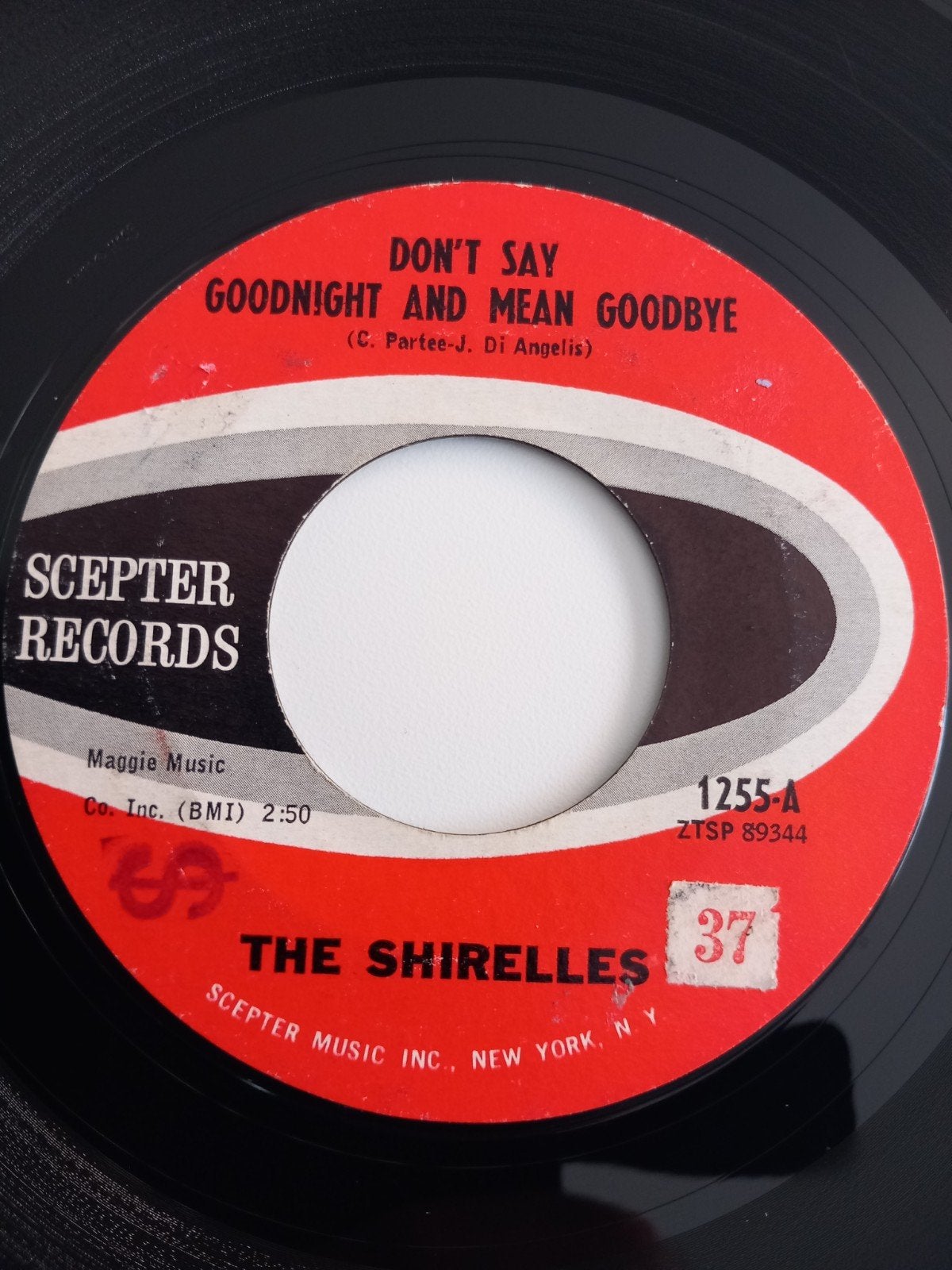THE SHIRELLES. DON'T SAY GOODNIGHT AND MEAN GOODBYE. USA 45T, Enlèvement ou Envoi, 7 inch