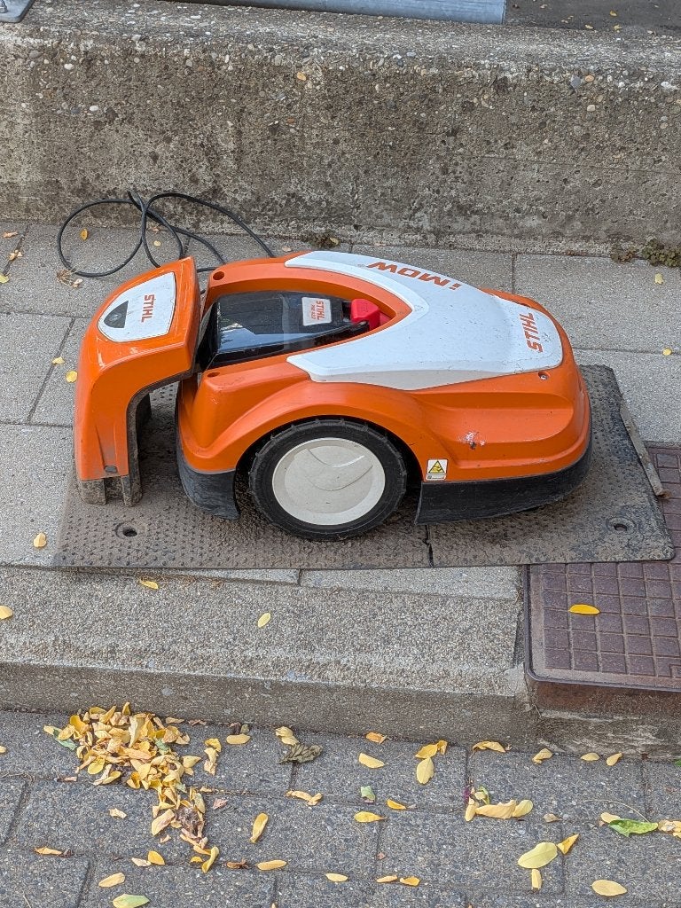 Stihl Imow RMI 422, Ophalen, Gebruikt, 20 tot 25 cm, Met regensensor