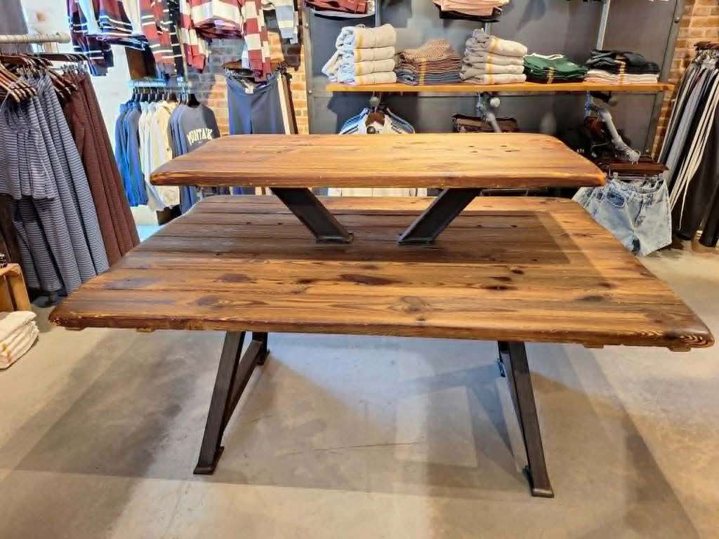 TABLE DE PIQUE-NIQUE/PRÉSENTOIR DE MAGASIN ROBUSTE, Enlèvement