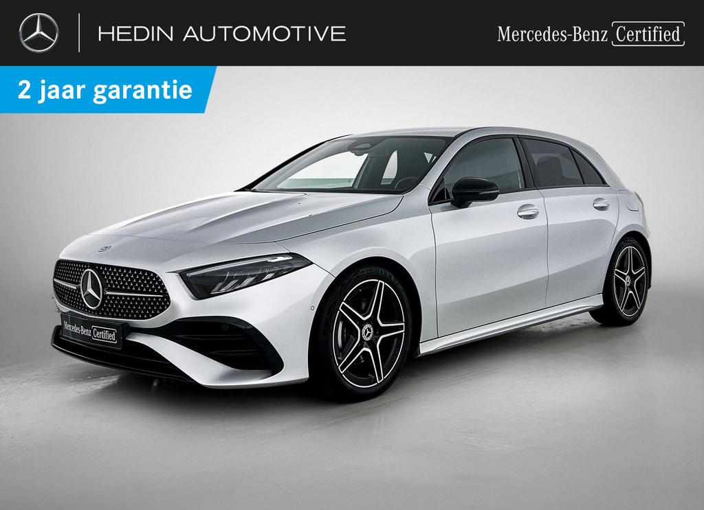 Mercedes-Benz A-klasse 180 Hatchback AMG Line | Smartphone I, Auto's, Stof, Gebruikt, 4 cilinders, 136 pk
