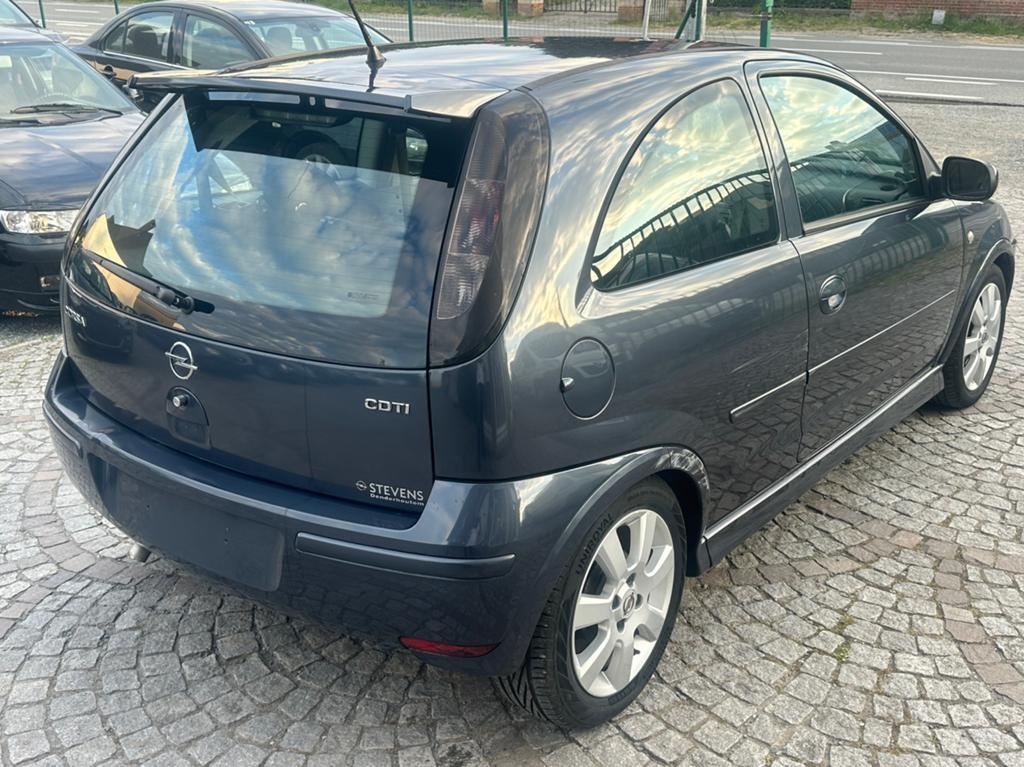 Opel corsa 1.3 diesel 67.000 km, Auto's, Opel, Bedrijf, Diesel, Euro 4, Corsa