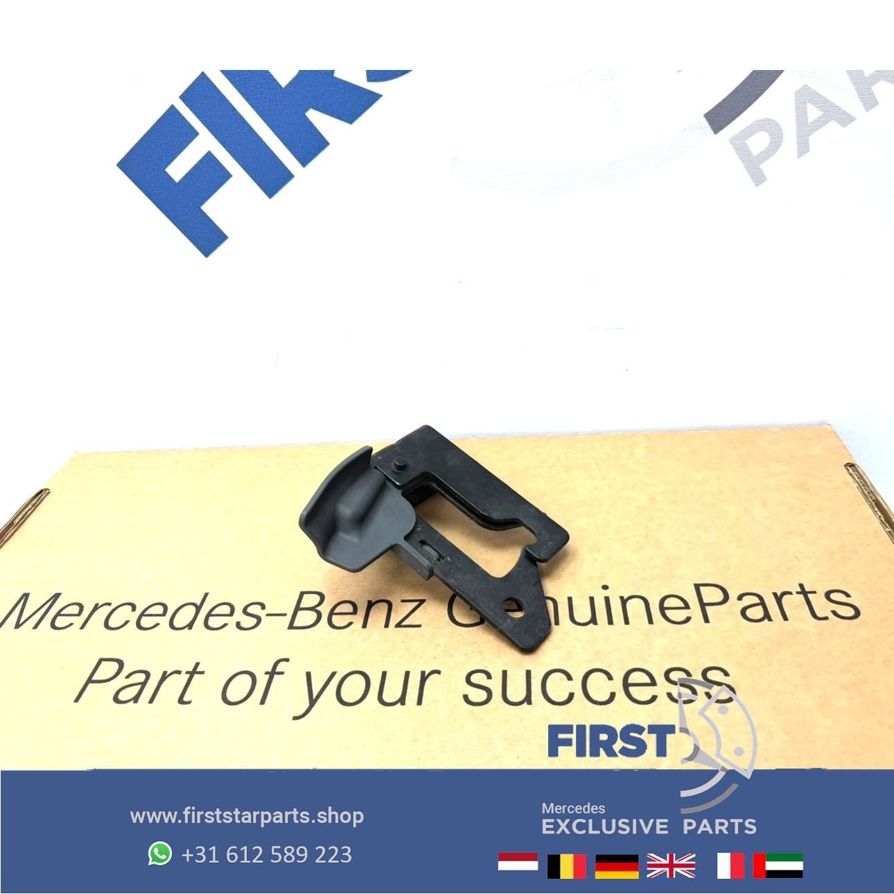 W205 SLOTMECHANIEK MOTORKAP VERGRENDELING origineel Mercedes, Utilisé, -, -, Enlèvement ou Envoi