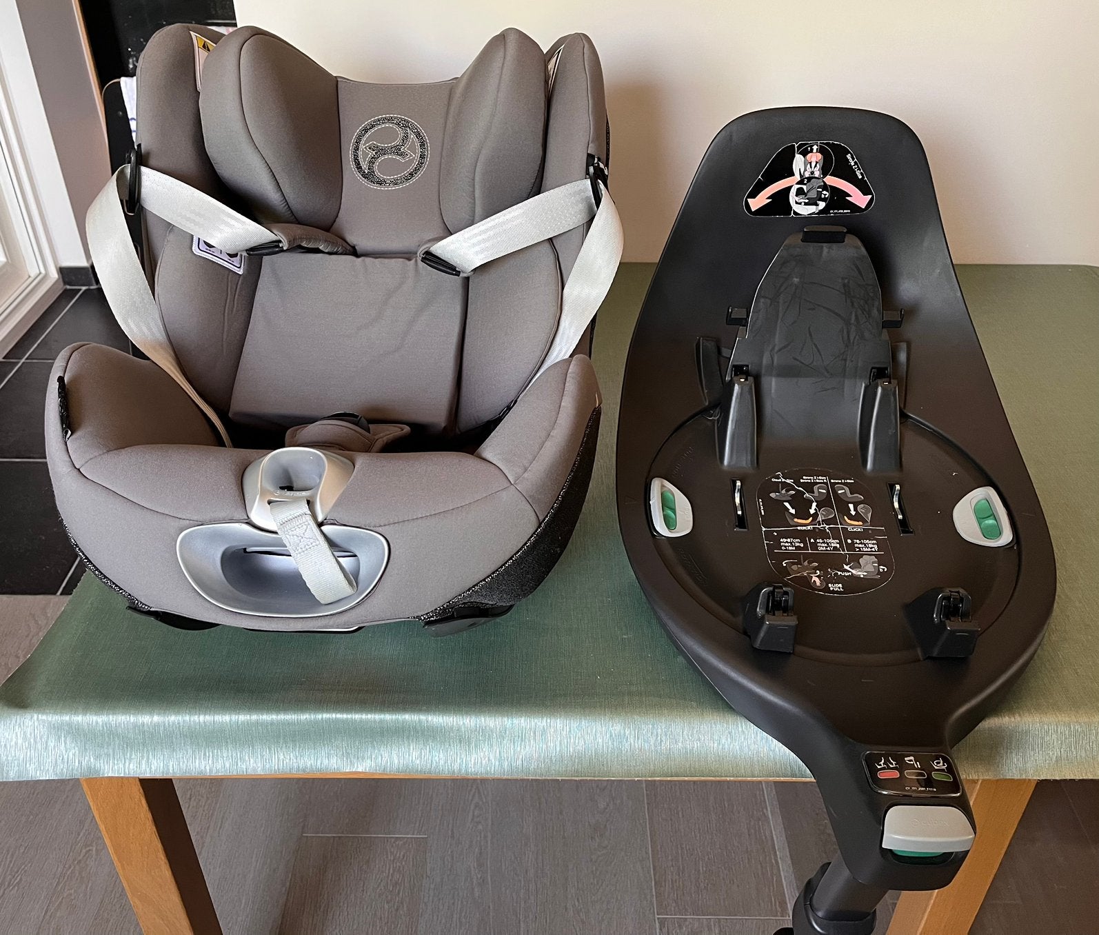 Cybex autostoel Sirona Z i-Size + Isofix base, Enfants & Bébés, Sièges auto, Autres marques, Enlèvement, Utilisé, Protection latérale