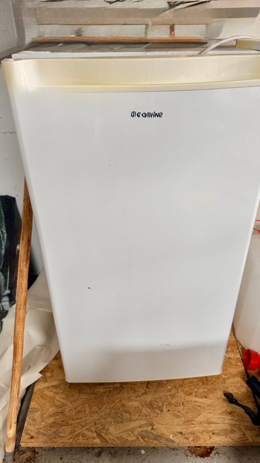 Frigo de table compact 94 litres - ideal pour kot étudiant, Avec compartiment congélateur, Comme neuf, Moins de 45 cm, Enlèvement