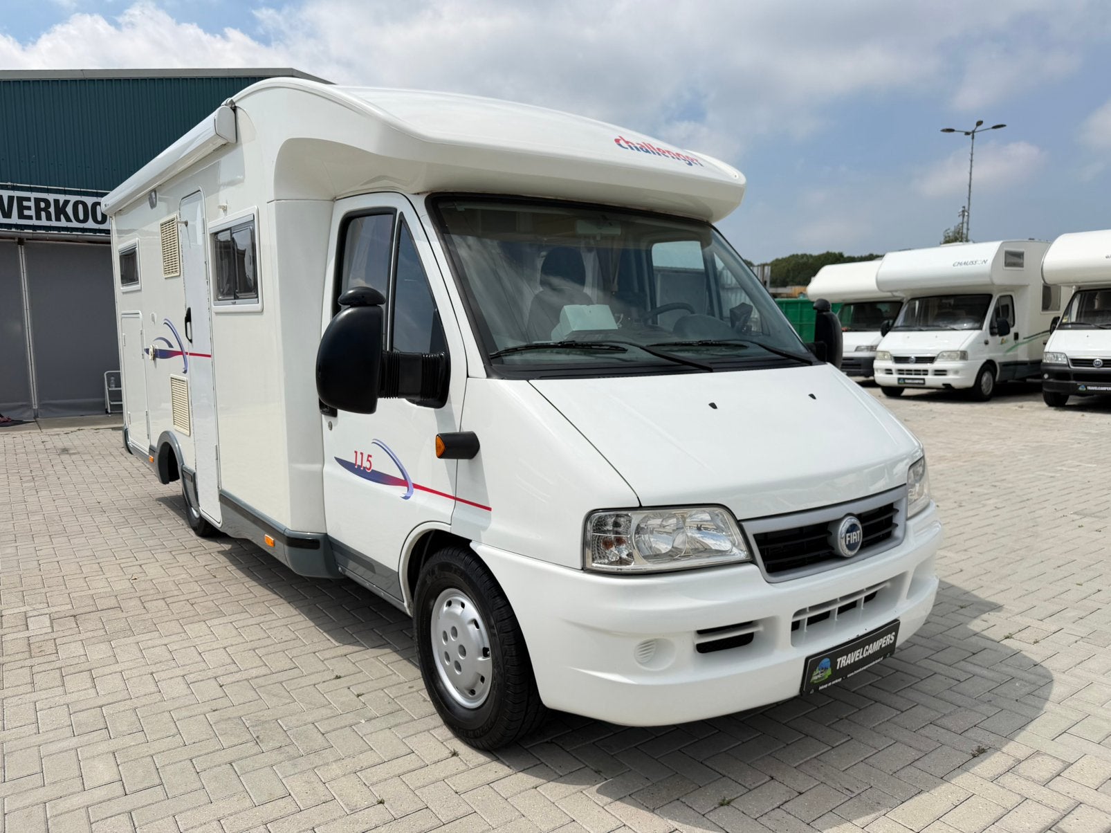 Challenger 115 |Airco|Camera|XXL Garage|4 Zitplaatsen|, Caravans en Kamperen, Mobilhomes, Ringverwarming, Fiat, Bedrijf, Challenger