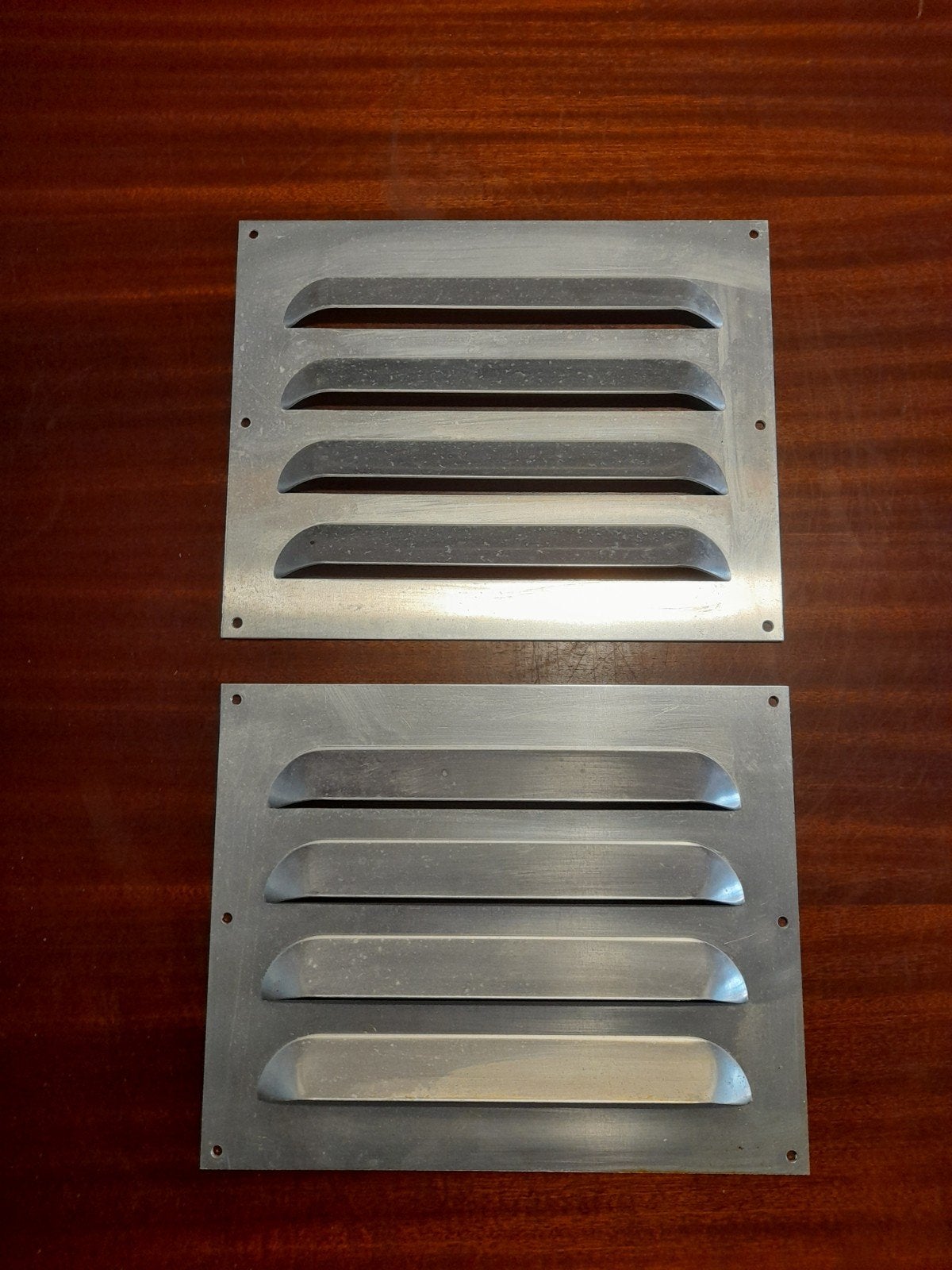 grilles de ventilation, Enlèvement