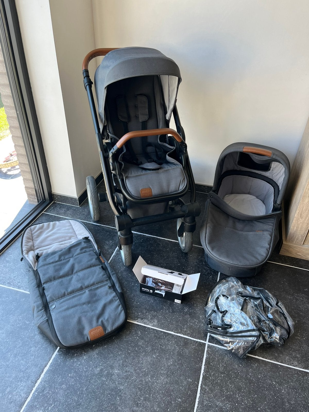 Kinderwagen Mutsy Nio compleet, Kinderen en Baby's, Kinderwagens en Combinaties, Gebruikt, Mutsy, Verstelbare duwstang, Ophalen