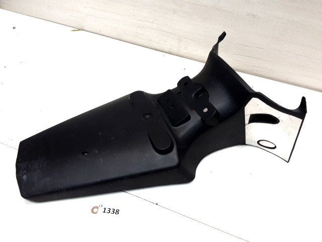 XL1000V 1999 - 2002 Honda Nummerplaathouder D1-56361, Motoren