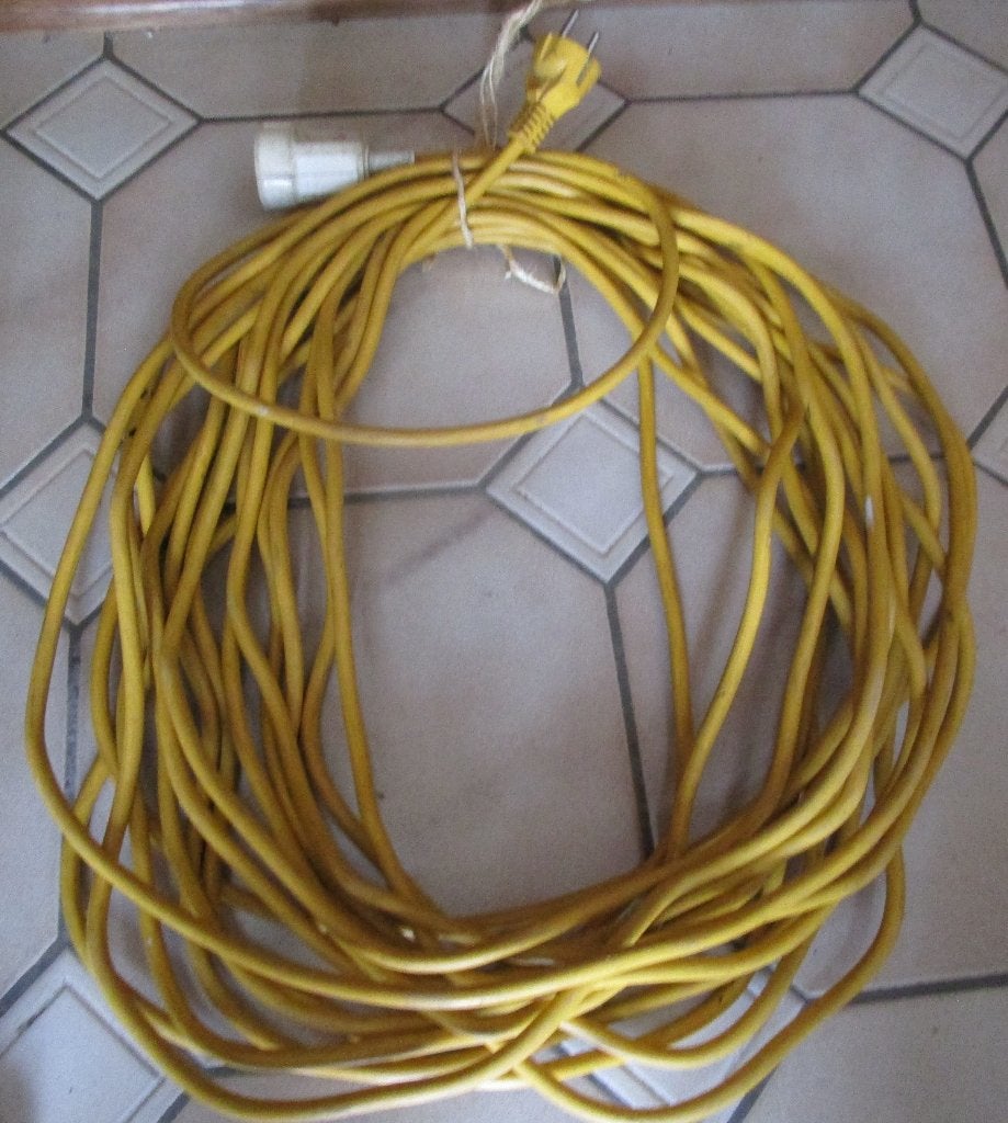 elektriciteit verlengsnoer, Doe-het-zelf en Bouw, Ophalen, Gebruikt, Kabel of Snoer