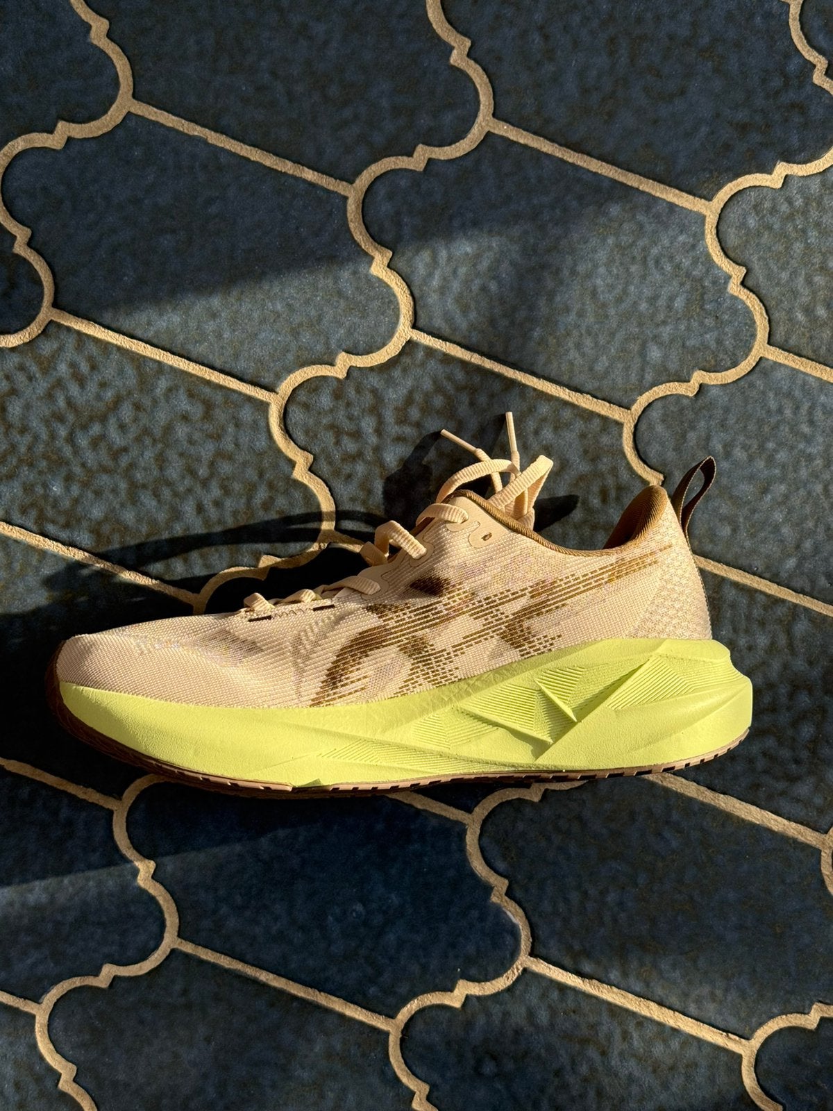 Novablast 5 Men EU44. 0 km, Vêtements | Hommes, Chaussures, Enlèvement, Neuf, Chaussures de sport