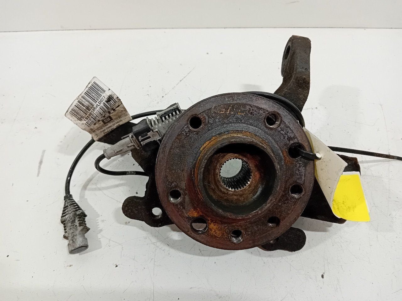 Wielnaaf links voor Opel Astra, Onderdelen@venauto.nl, Van der Ven Autorecycling B.V., Ettenseweg 76, 4706 PB Roosendaal, The Netherlands