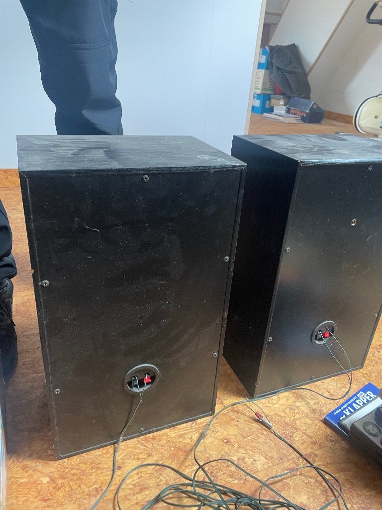 Boxen, Autres marques, Bass-reflex, 60 à 120 watts, Enlèvement