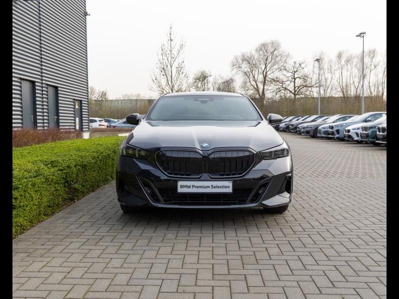 BMW Serie 5 530 M-Sport Pro, Auto's, BMW, Automaat, 1998 cc, Bedrijf, Break