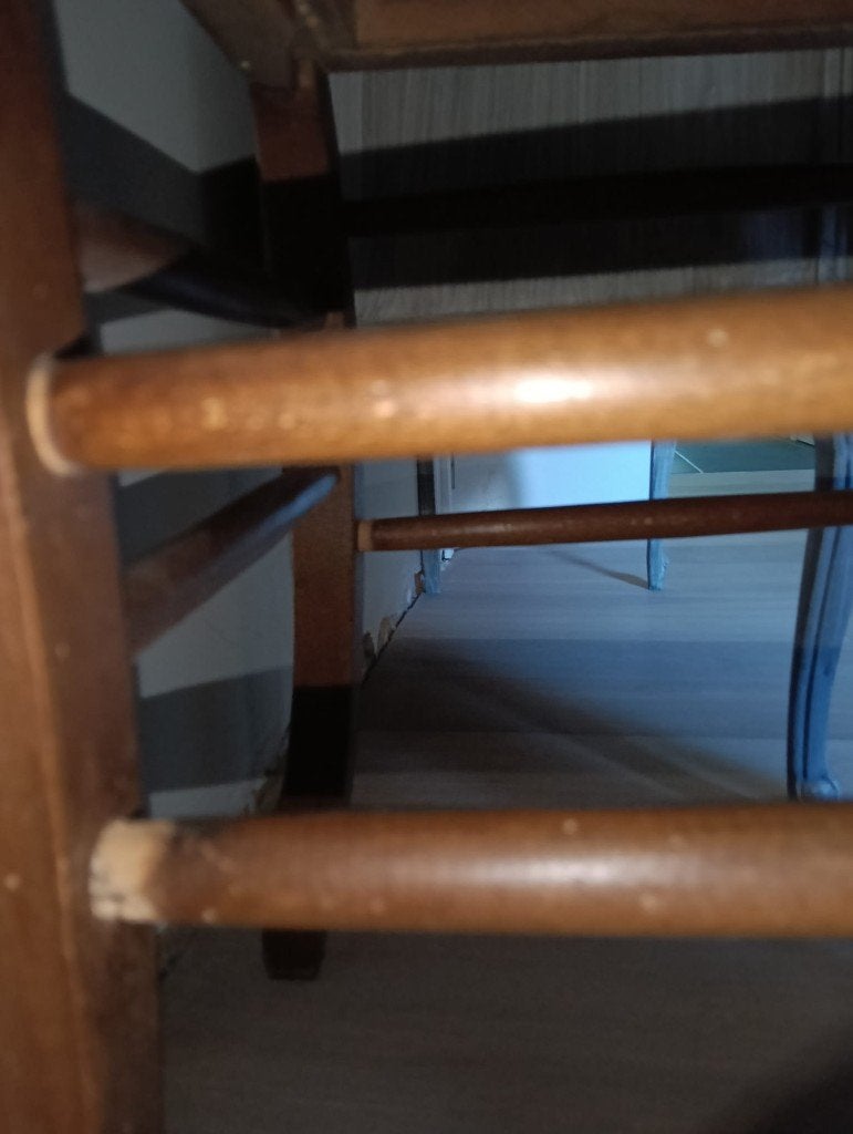 Twee elegante sierstoelen met rieten zitvlak, Antiek en Kunst, Ophalen