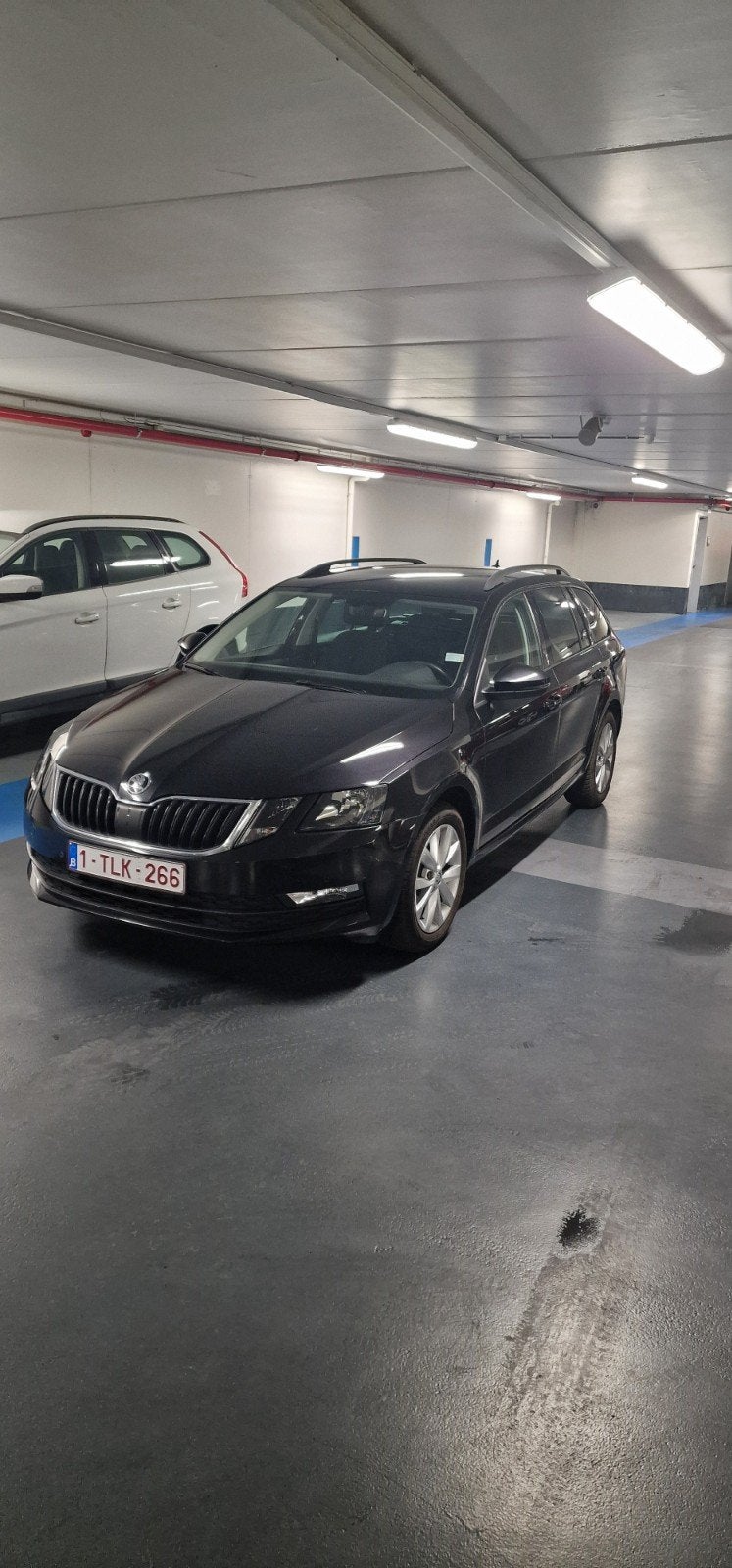 SKODA OCTAVIA 1.6 CR TDi Ambition (EU6.2), Auto's, Skoda, Voorwielaandrijving, Stof, Zwart, Particulier