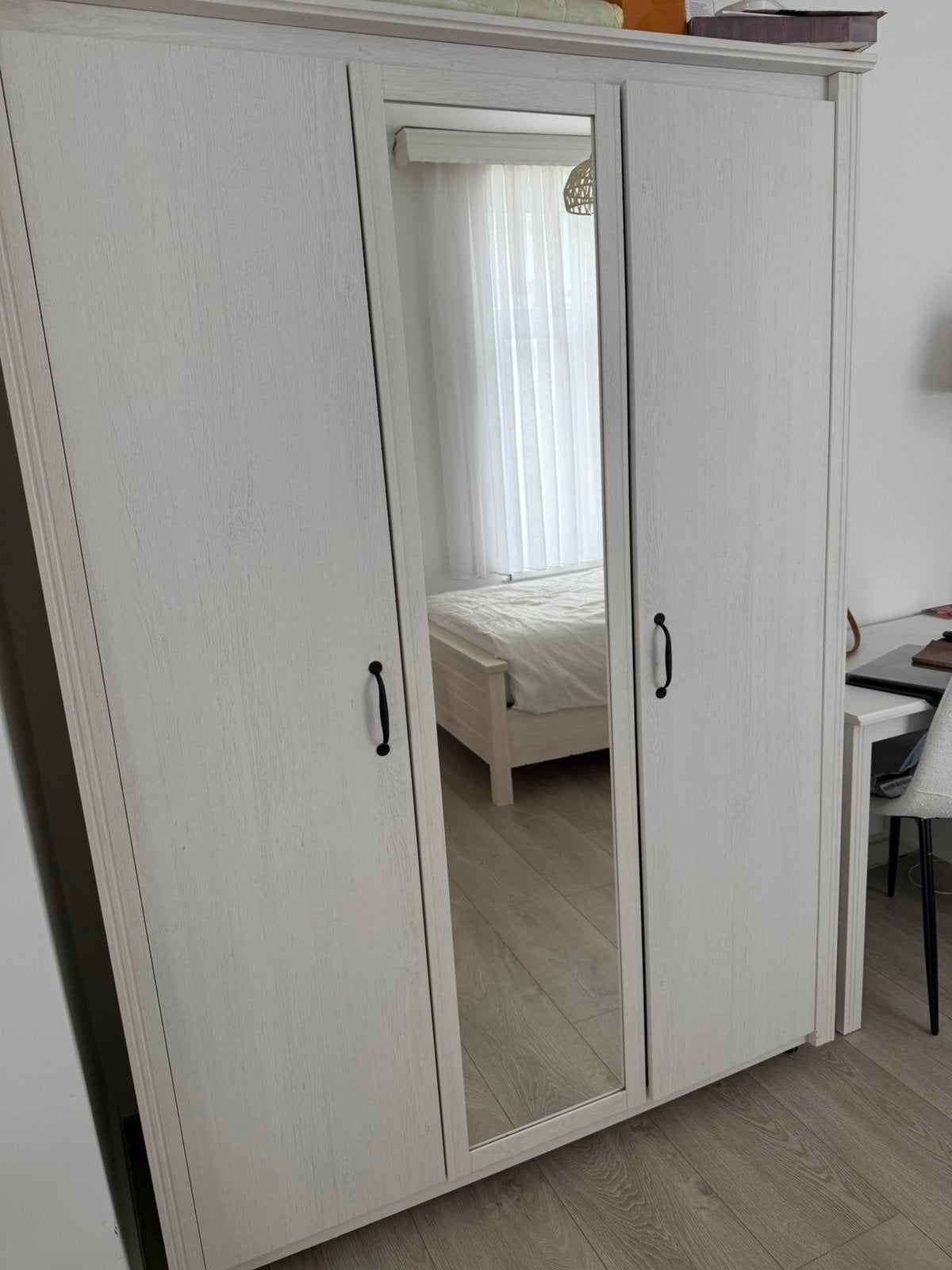 Garde robe 3 portes, Enlèvement, Comme neuf