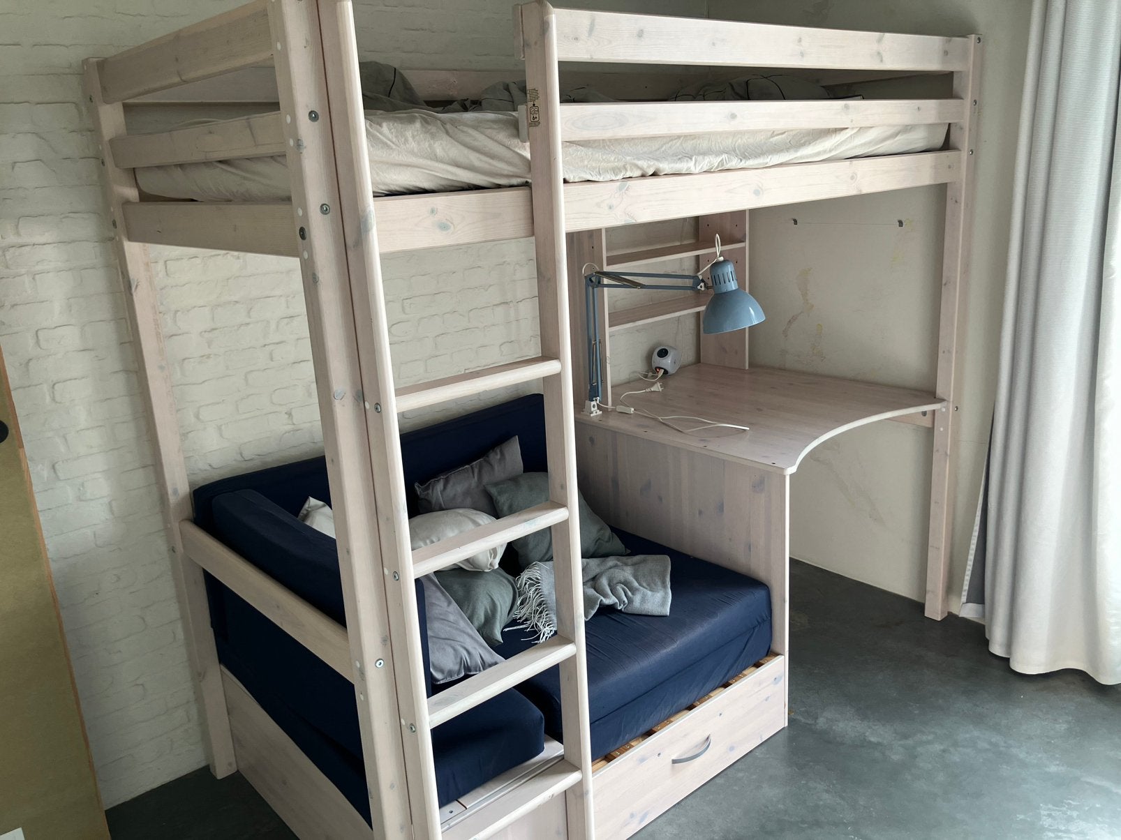 * afhalen of levering * Hoogslaper met bureau en zetel(bed), Ophalen, Gebruikt, Hoogslaper, Eenpersoons