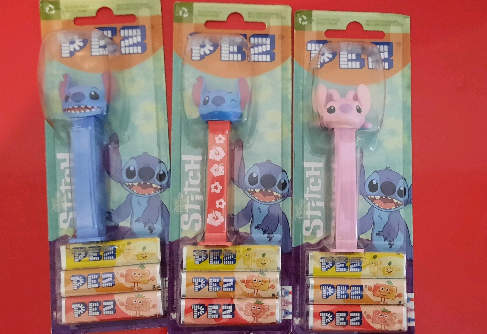 Distributeur de bonbons PEZ avec 3 figurines Lilo et Stitch, Enlèvement, Comme neuf