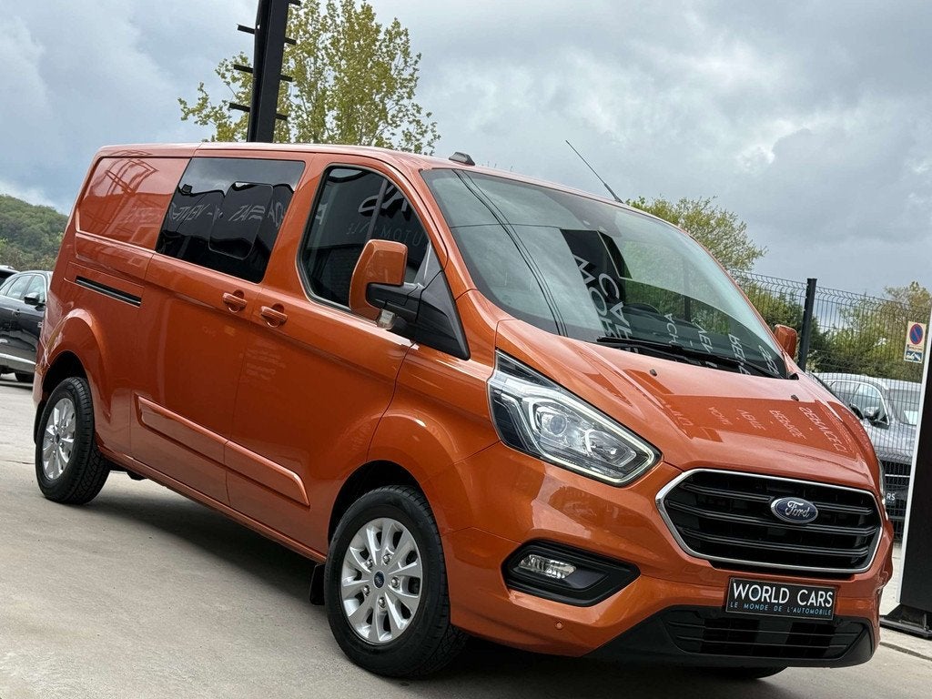 Ford Transit Custom 2.0 TDCi L2H1 170CV LONG CHASSIS - TVAC*, Auto's, Gebruikt, 6 deurs, Ford, 125 kW