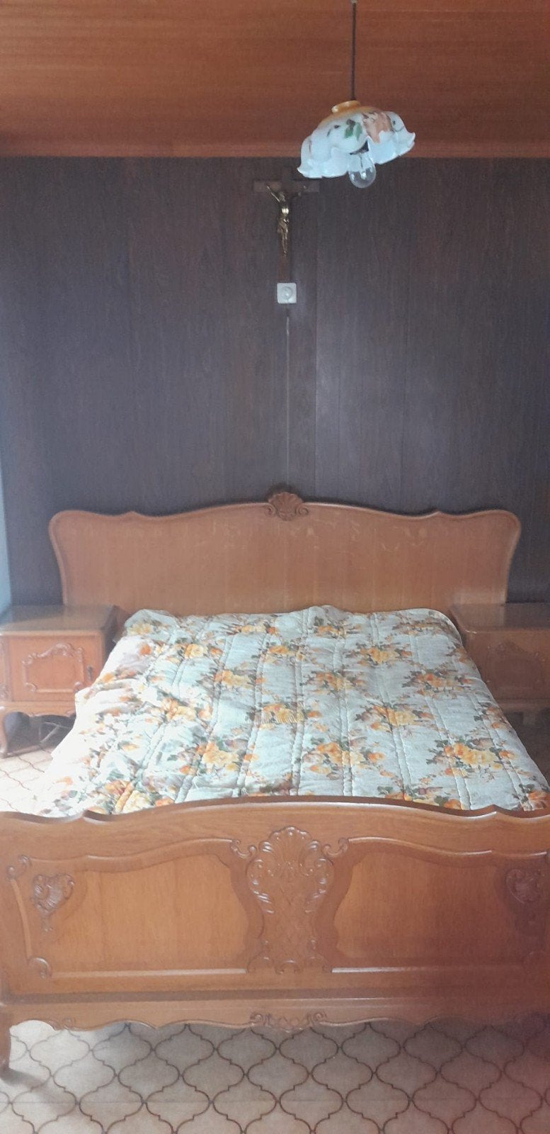 bed met nachtkastje, Antiek en Kunst, Ophalen