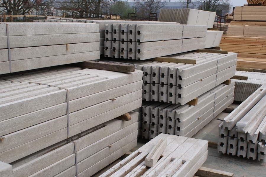 betonpaal / tussenpaal / gleufpaal / Betonplaat, Ophalen, Nieuw, 180 tot 250 cm, Palen