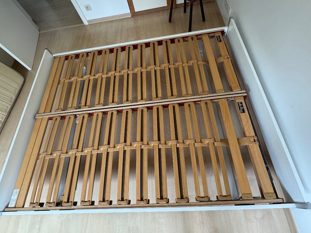 Lit double, 210 cm, Enlèvement, Utilisé, Classique