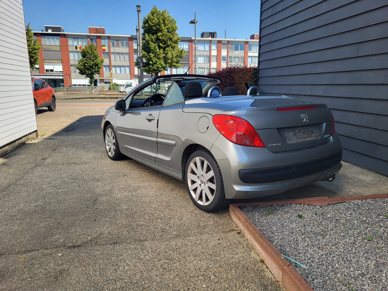Peugeot 207 cabrio benzine, Bedrijf, Te koop, Benzine