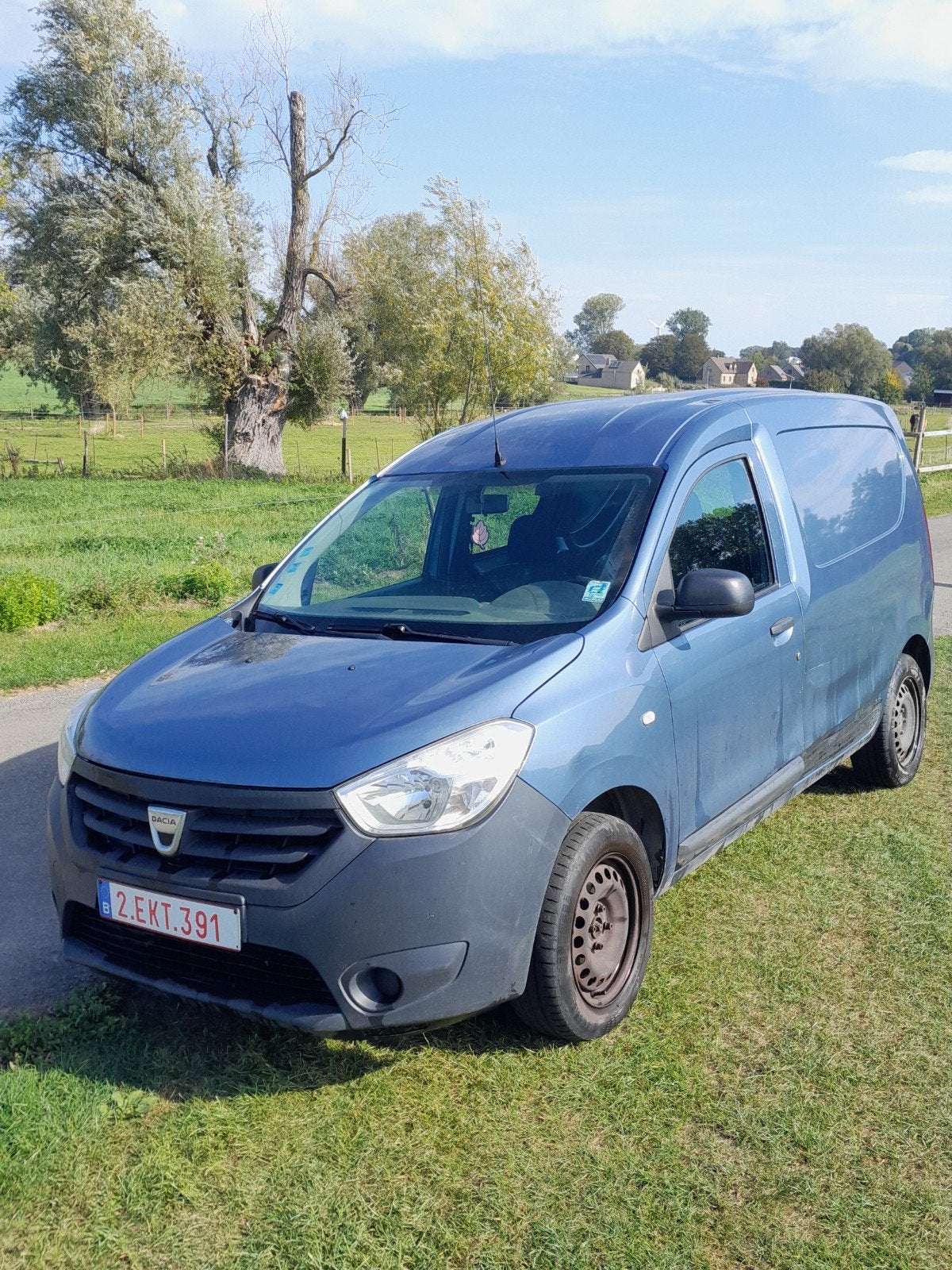Dacia Dokker 2014, 2 places, essence, Dacia, Achat, 2 places, 1598 cm³
